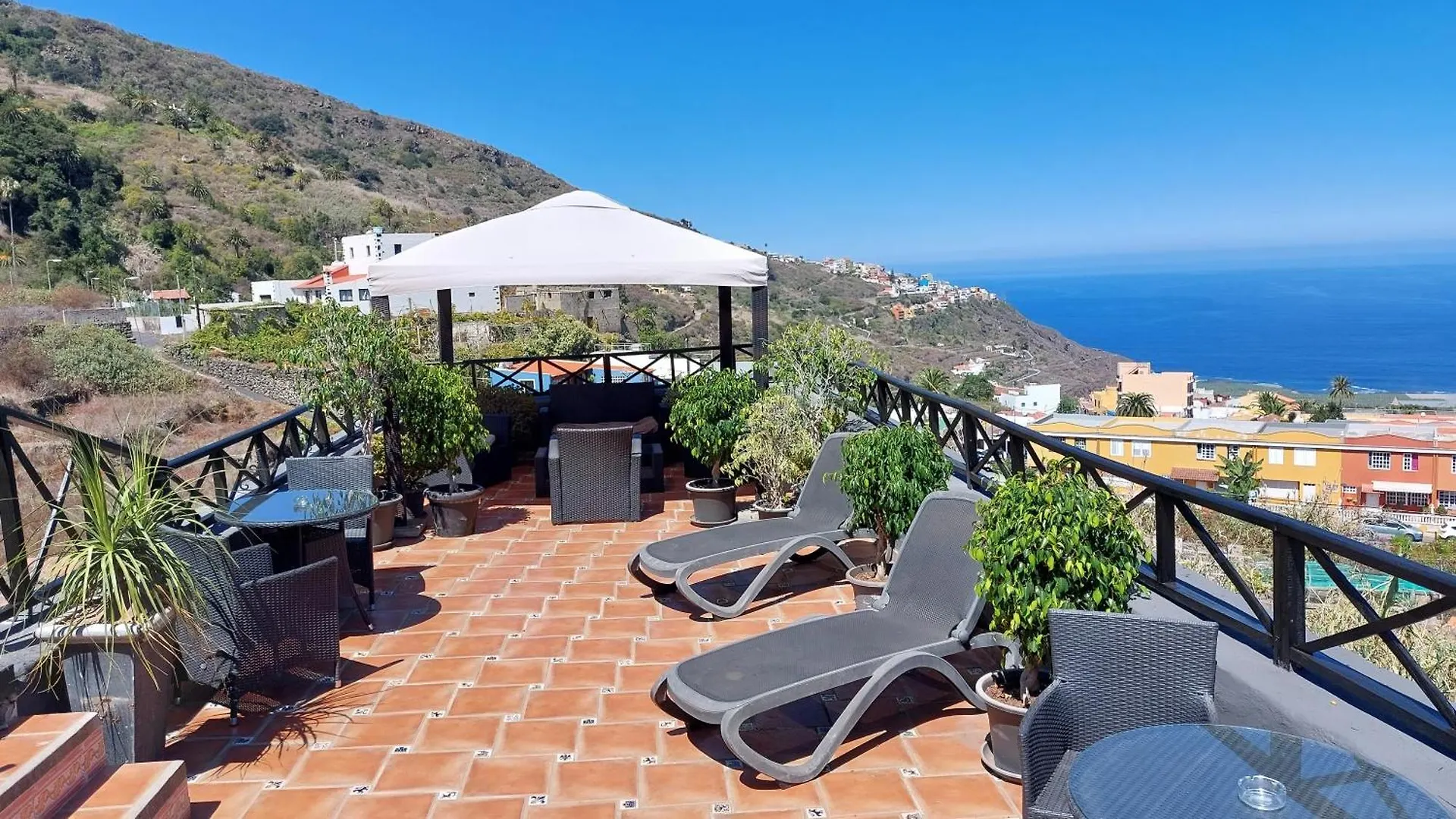 Апартаменты Apartamentos Monasterio De San Antonio - Adults Only Икод-де-лос-Винос