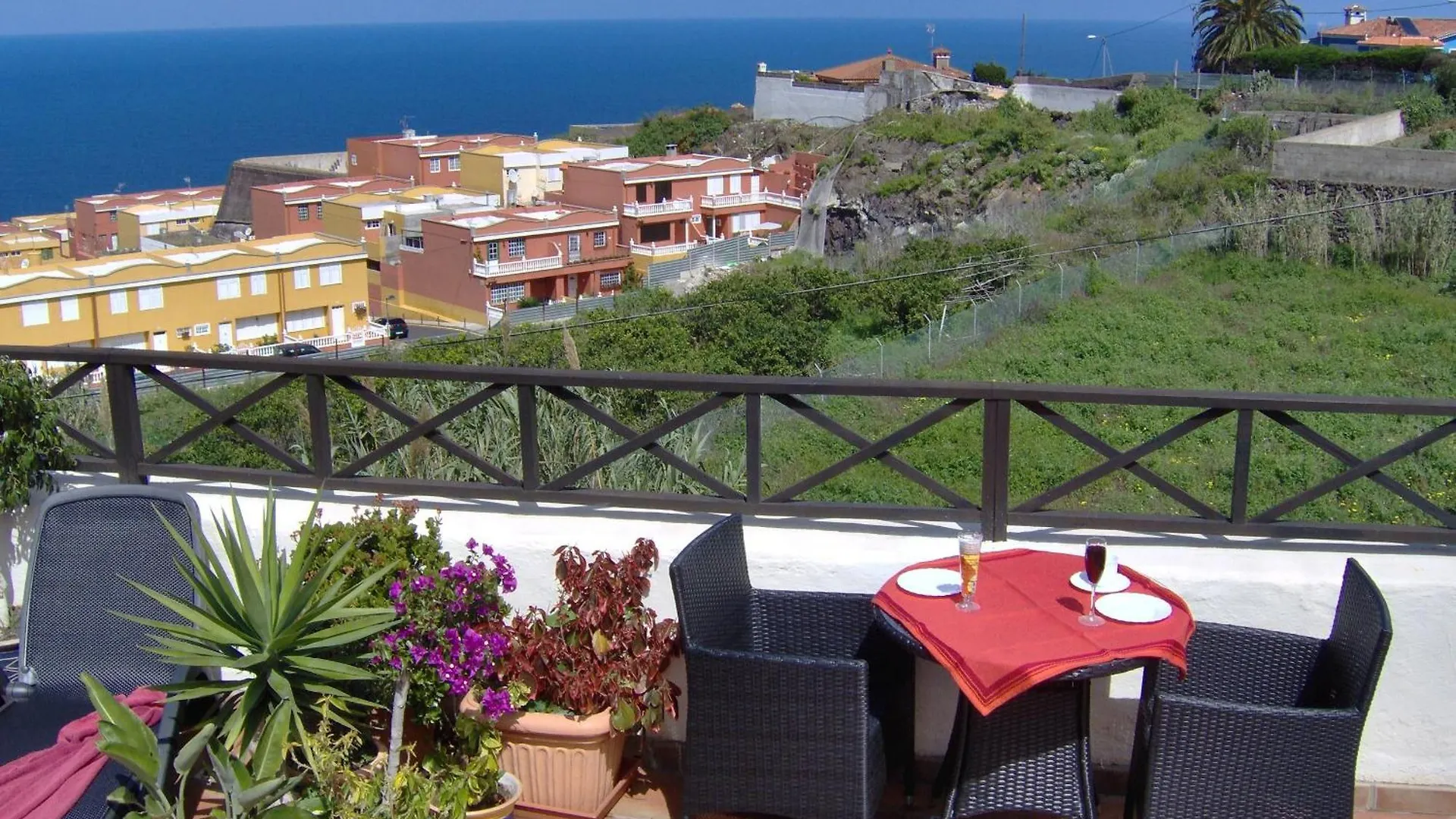Апартаменты Apartamentos Monasterio De San Antonio - Adults Only Икод-де-лос-Винос